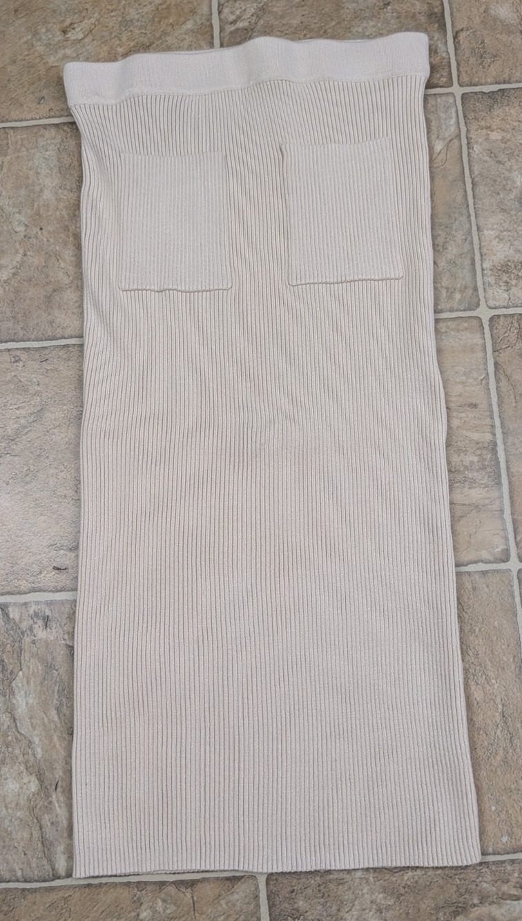 NWOT G.I.L.I. sz S MIdi length Skirt ribbed bodycon stretchy pull on 0921